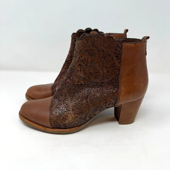 Brighton Glory Brown Leather Booties Boots 8.5 Brazil Boho Western Indie Granola - Picture 2 of 13